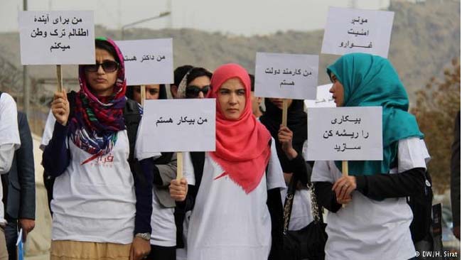 کمپاین یک ماهه در مخالفت با فرار جوانان به راه انداخته شد